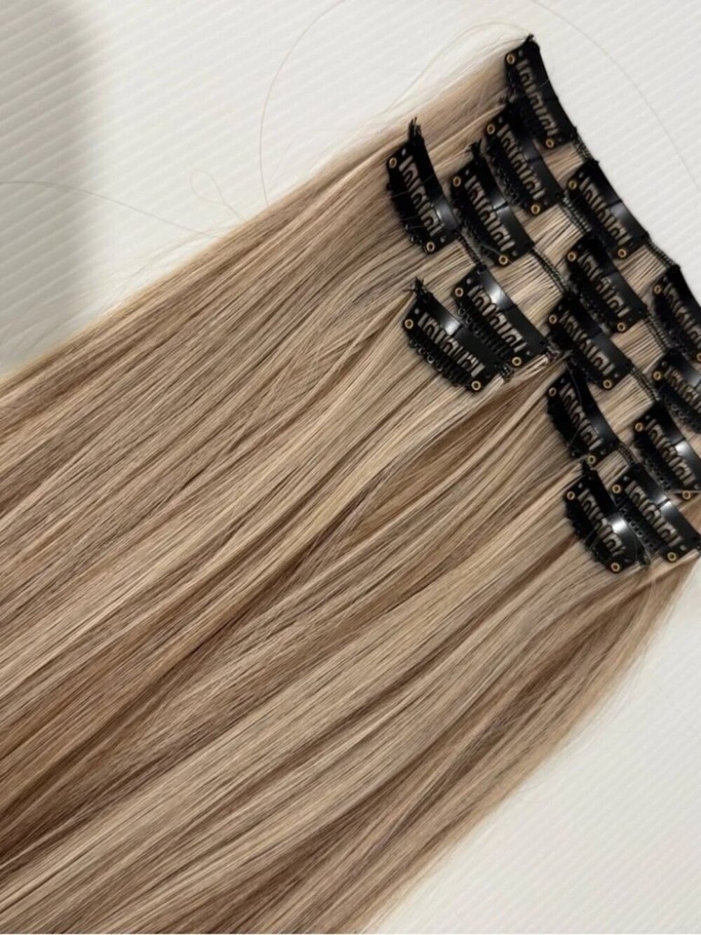 Human hair blend Light Brown With Light Blonde highlights Hair Extensions 24 in